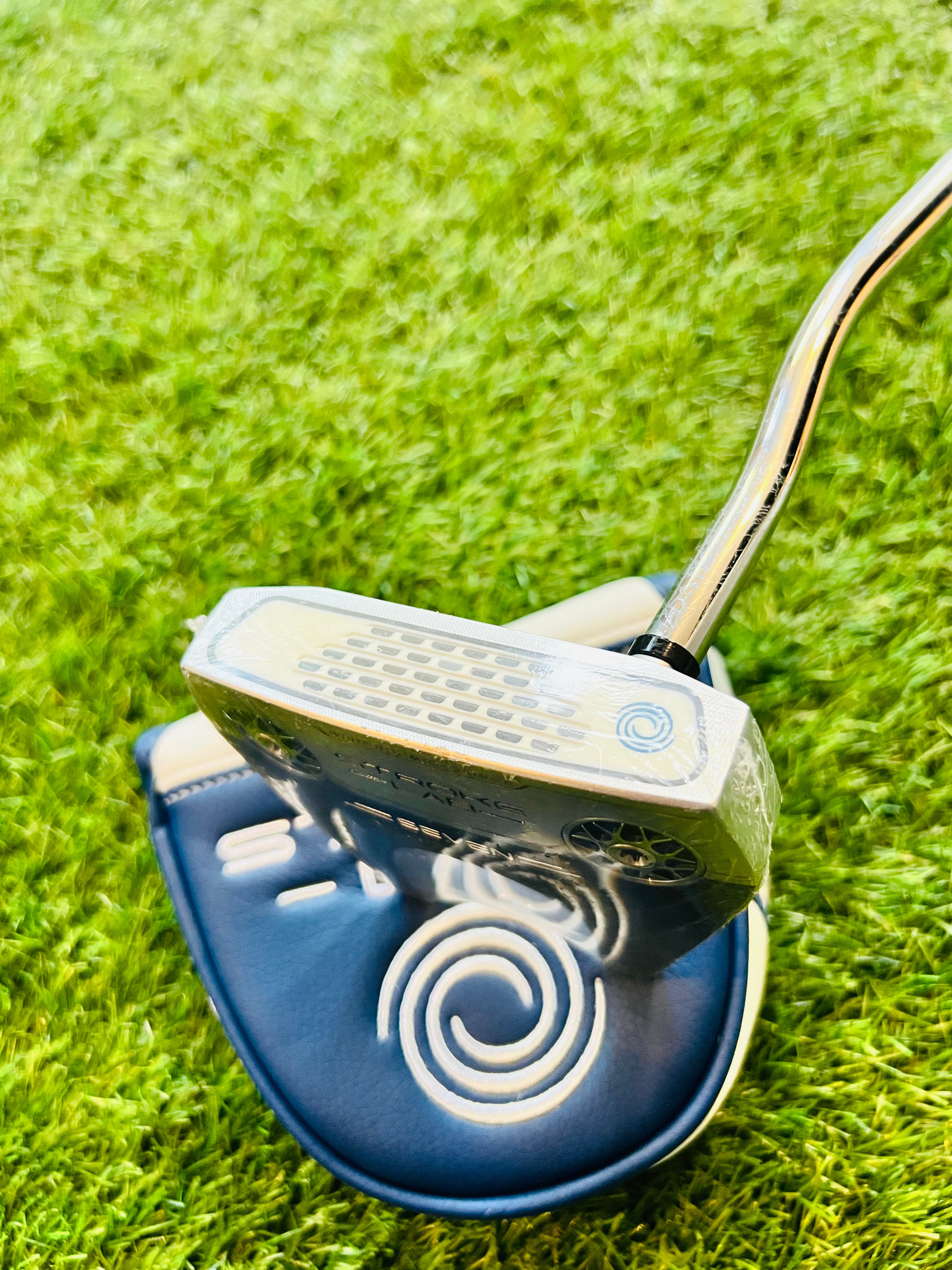Odyssey Stroke Lab Seven Putter Clubblad