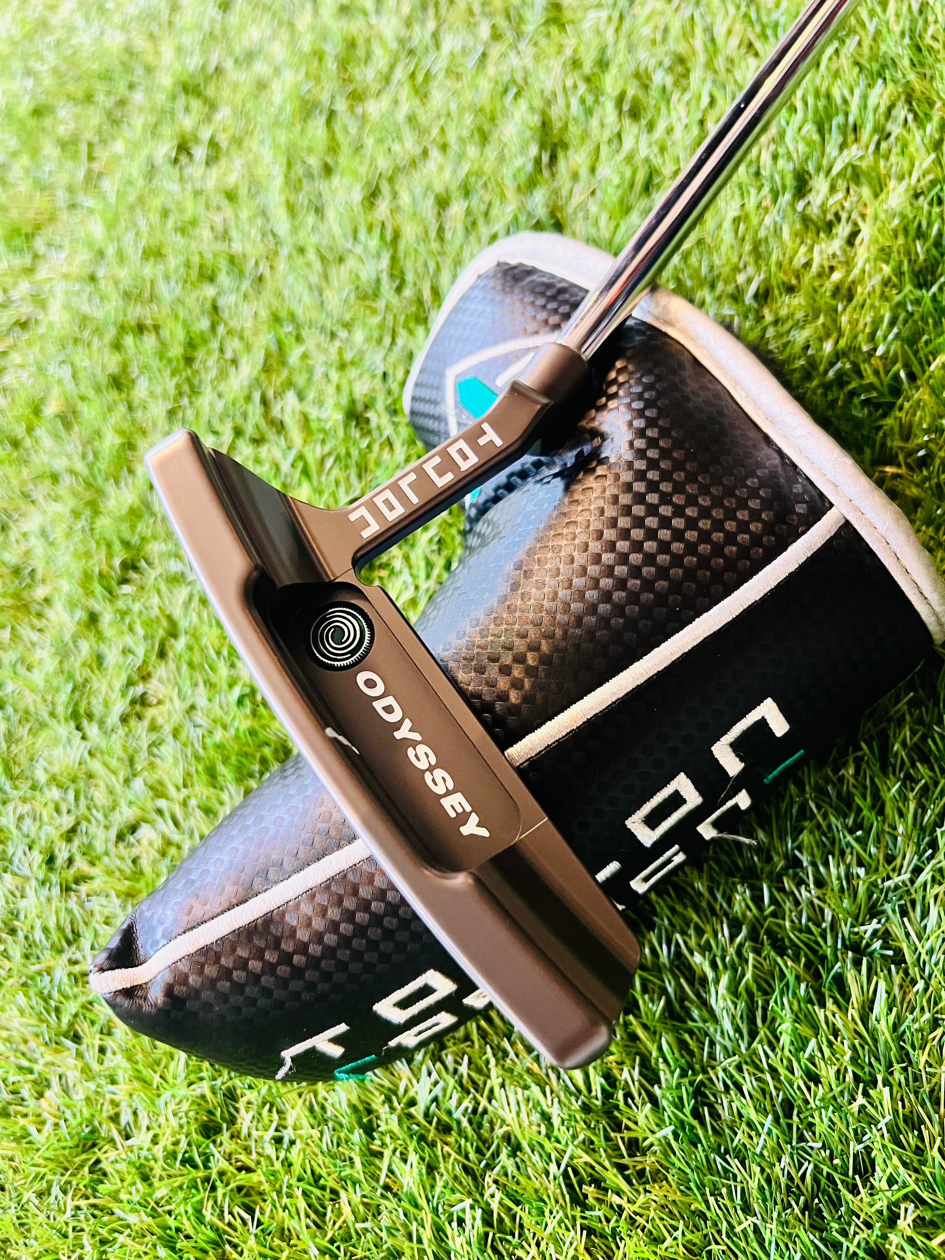 Zijaanzicht Odyssey Toulon San Diego