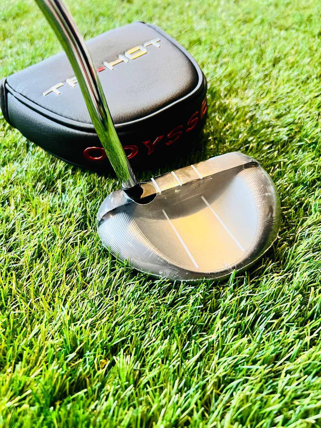 Bovenaanzicht van de nieuwe Odyssey Rossie Trihot putter