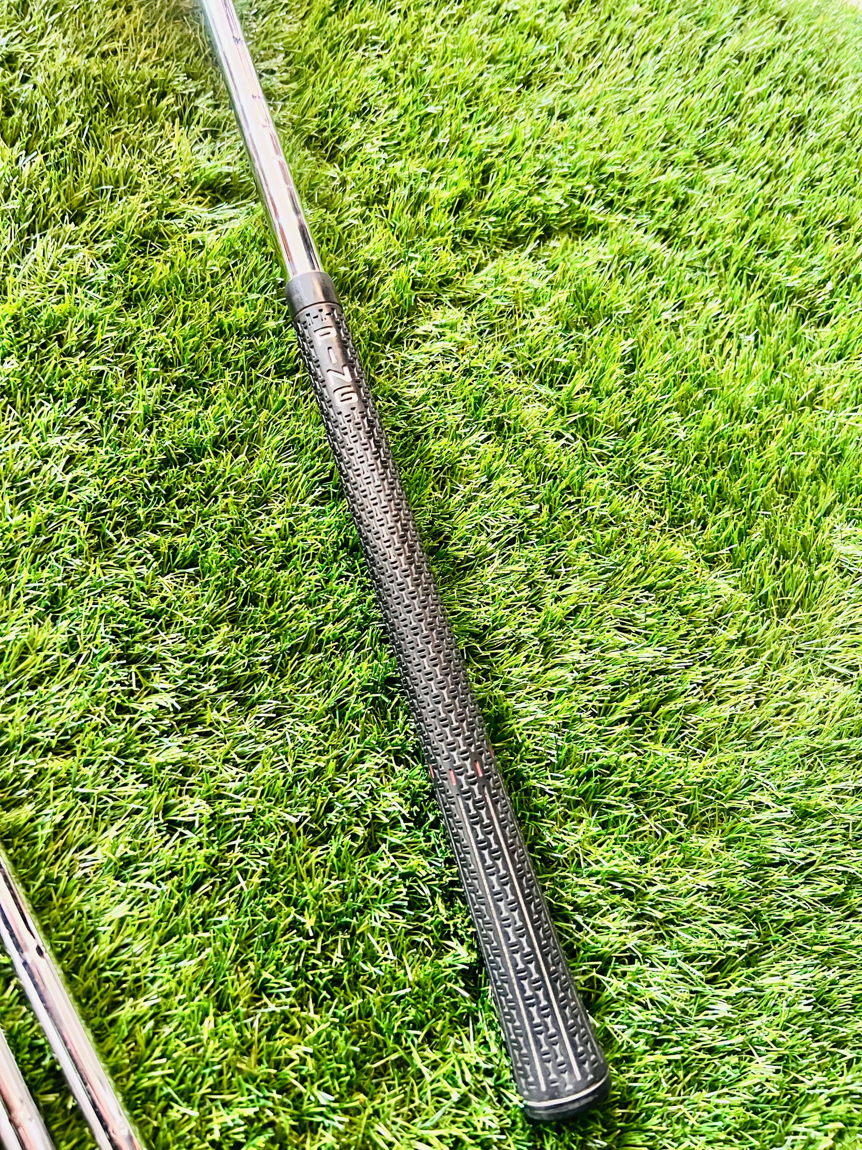 PING i15 Ijzerset Grips