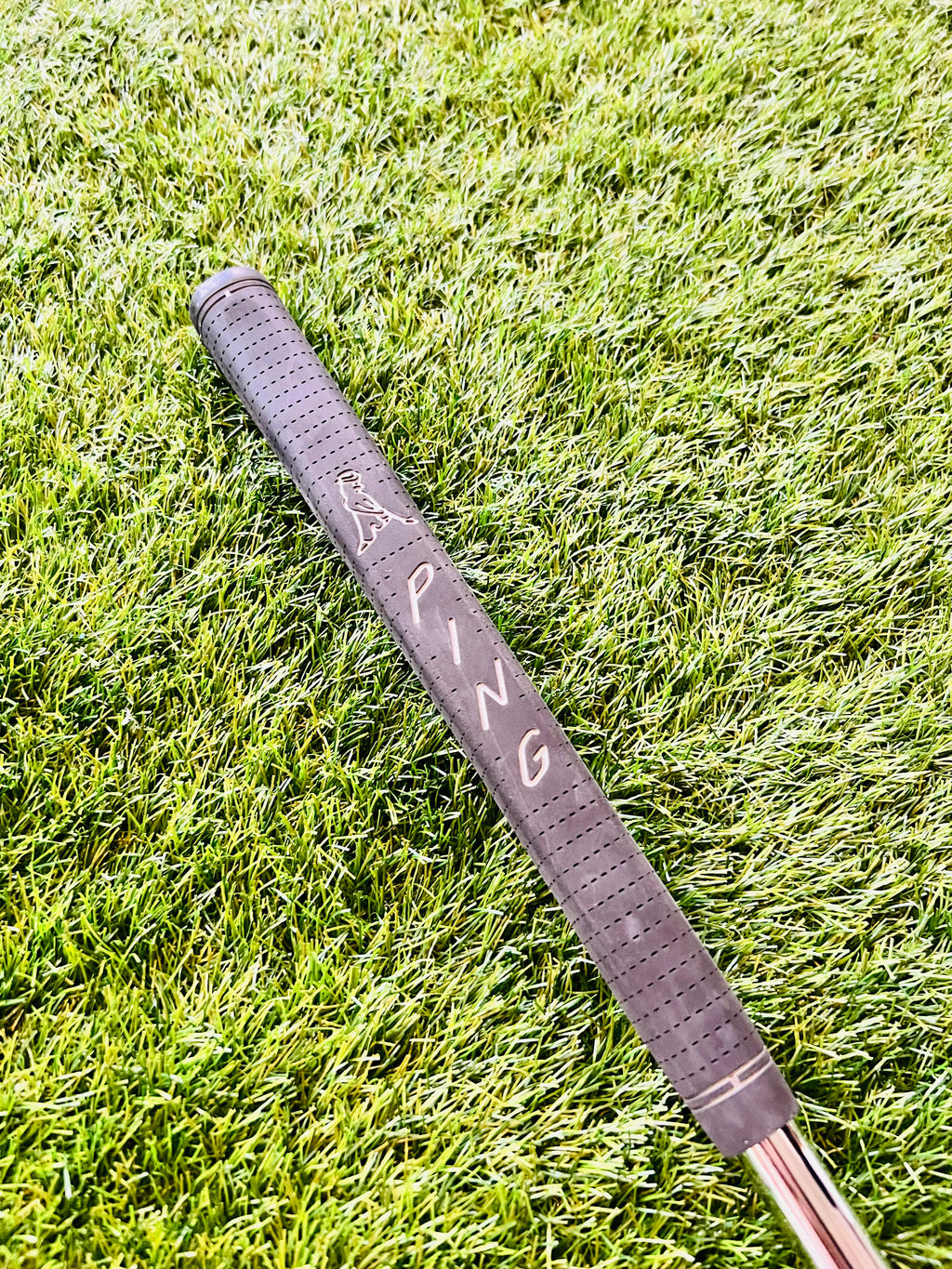 Grip op de PING PLD DS72 putter