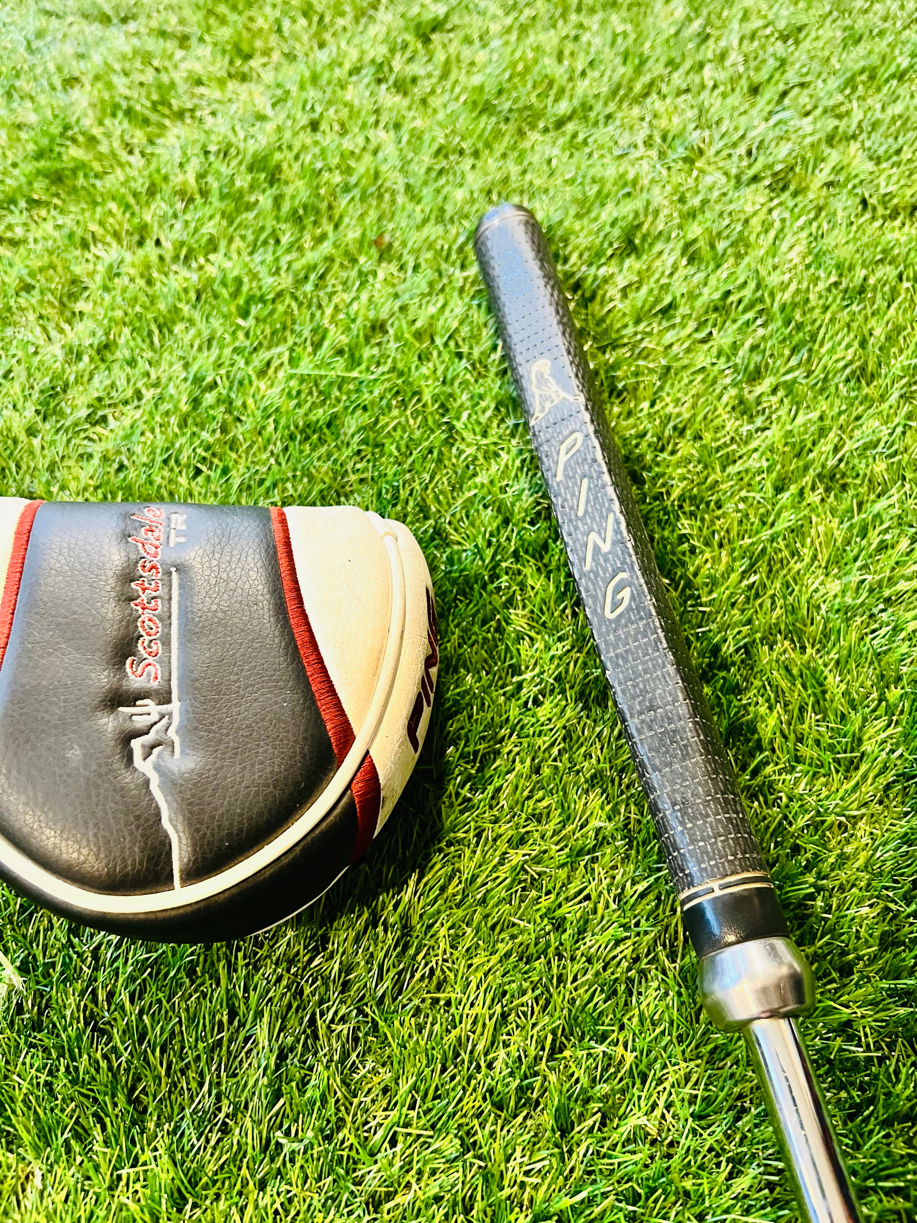 PING Grip op de PING Scottsdale Putter