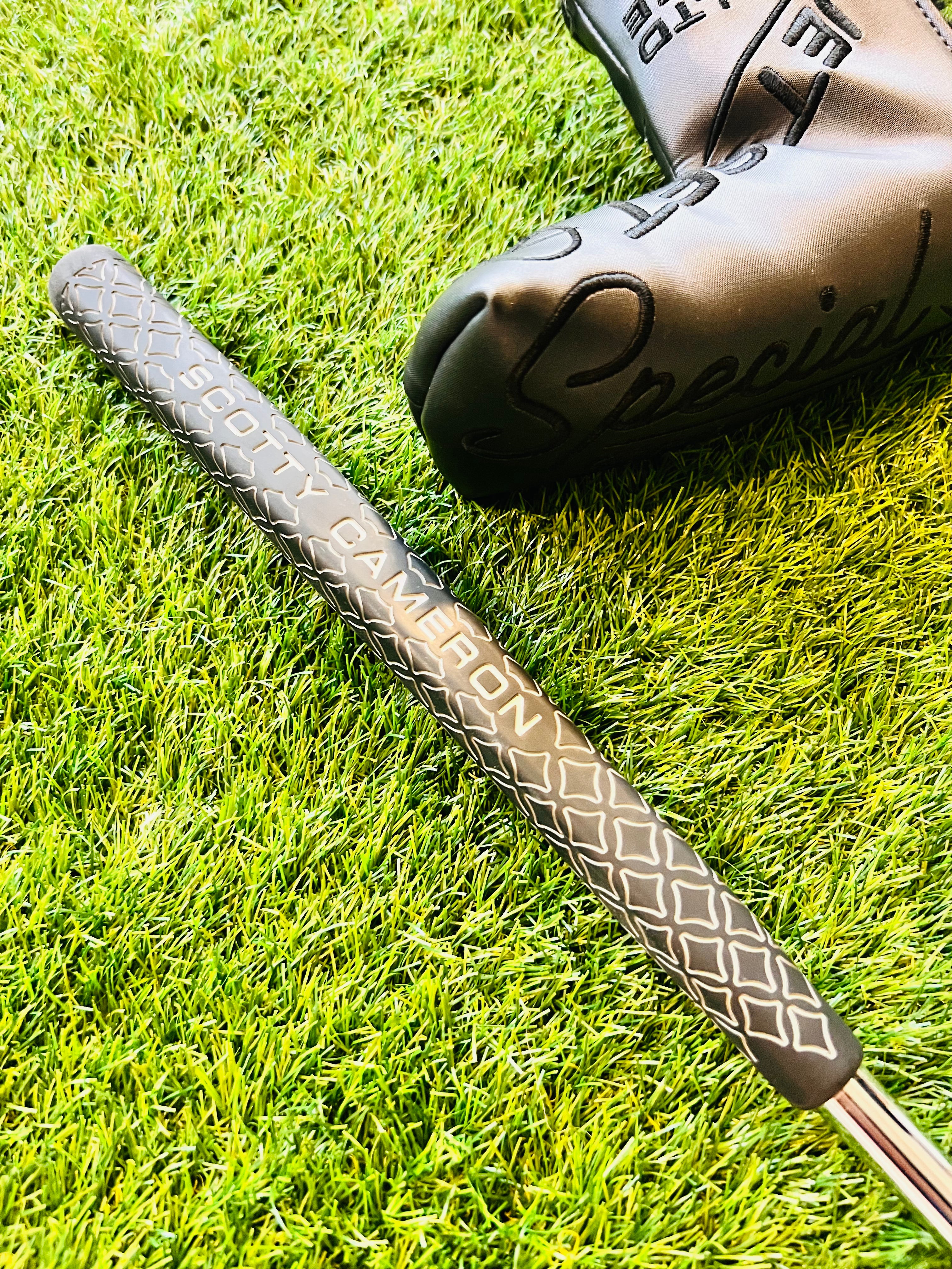 Scotty Cameron grip op de Scotty Cameron Jet Set Black