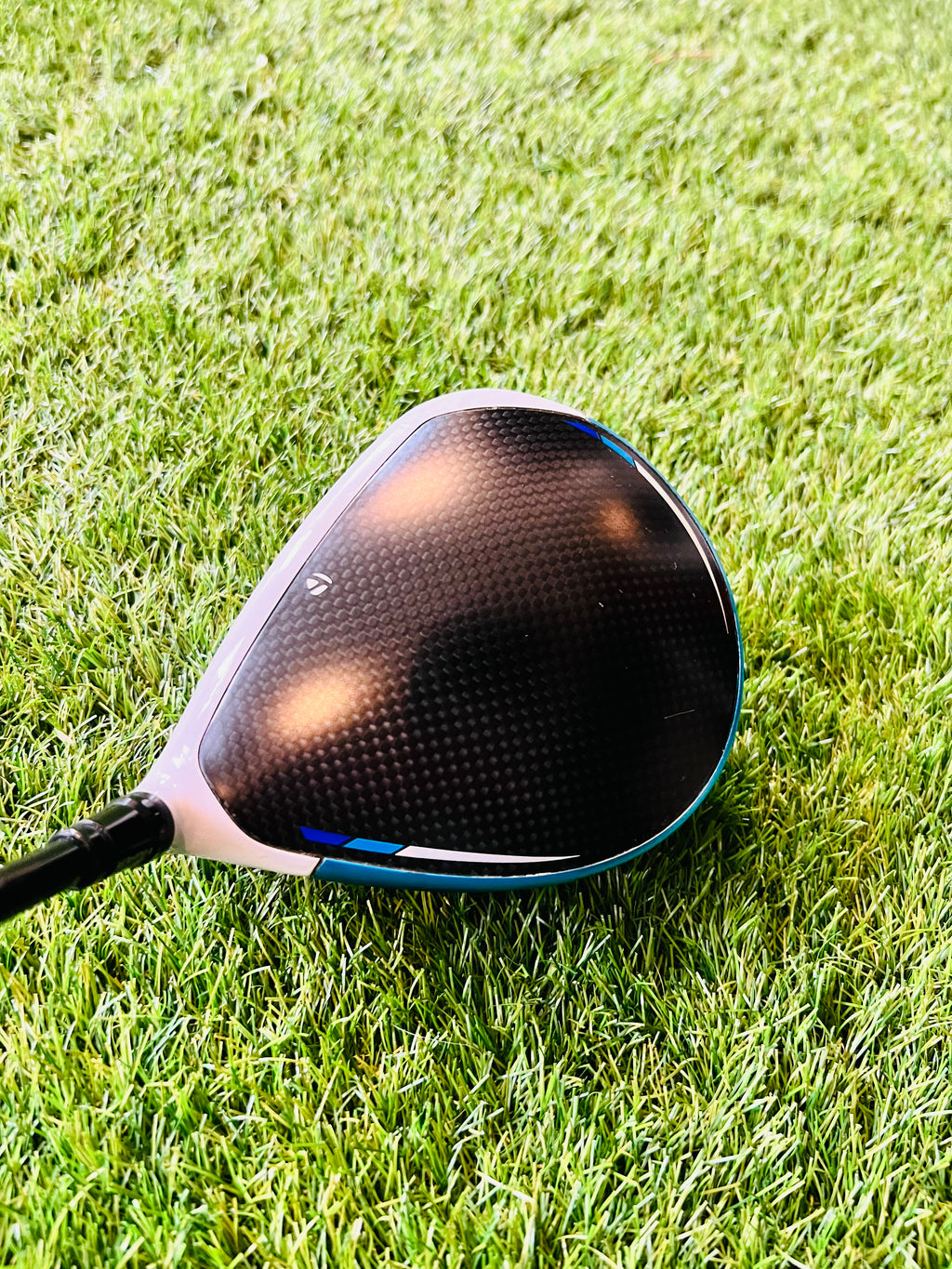 Bovenaanzicht van de Taylormade Sim 2 Max