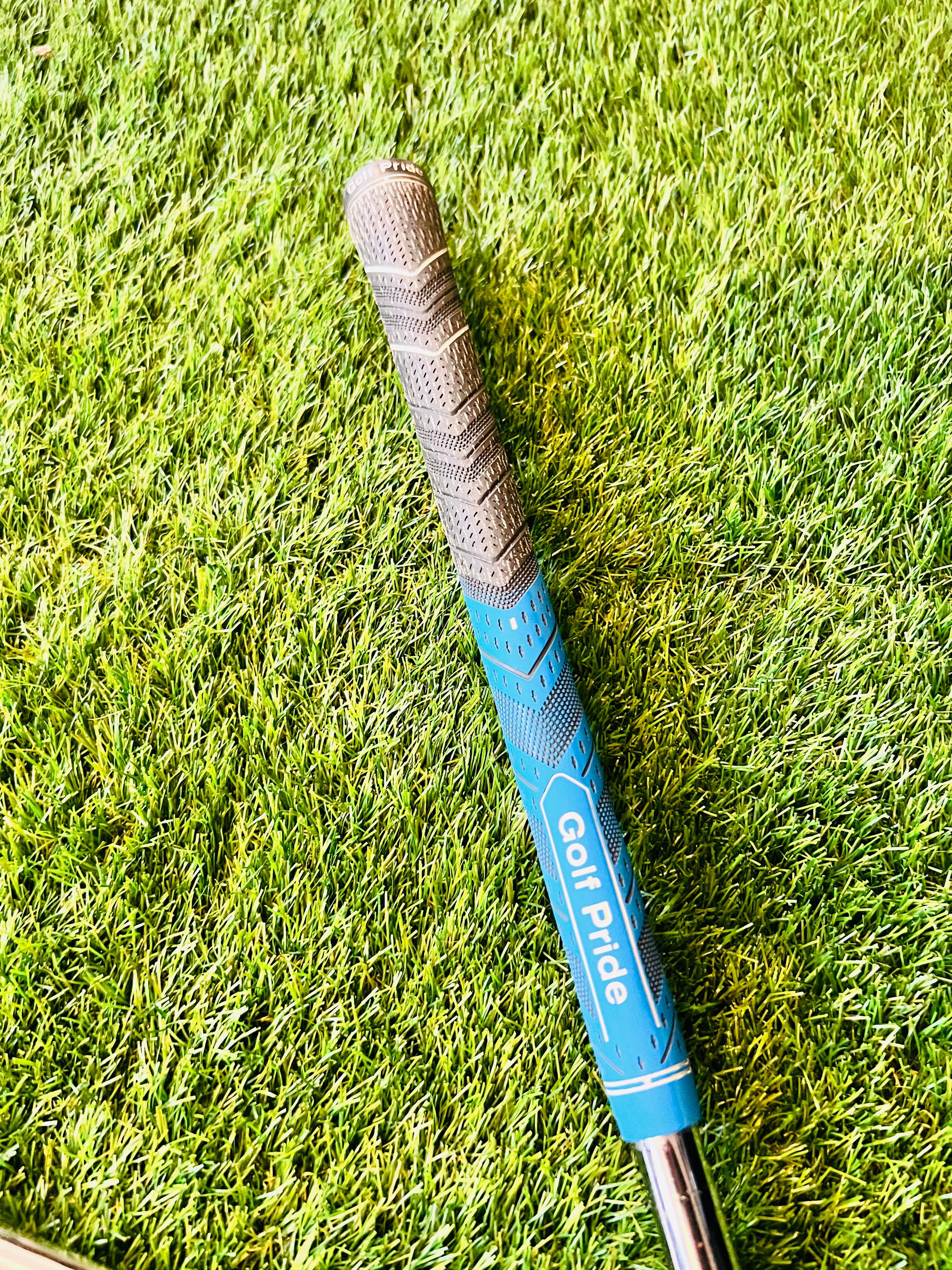 Golfpride MCC Standaard grips op de Titleist AP1 716
