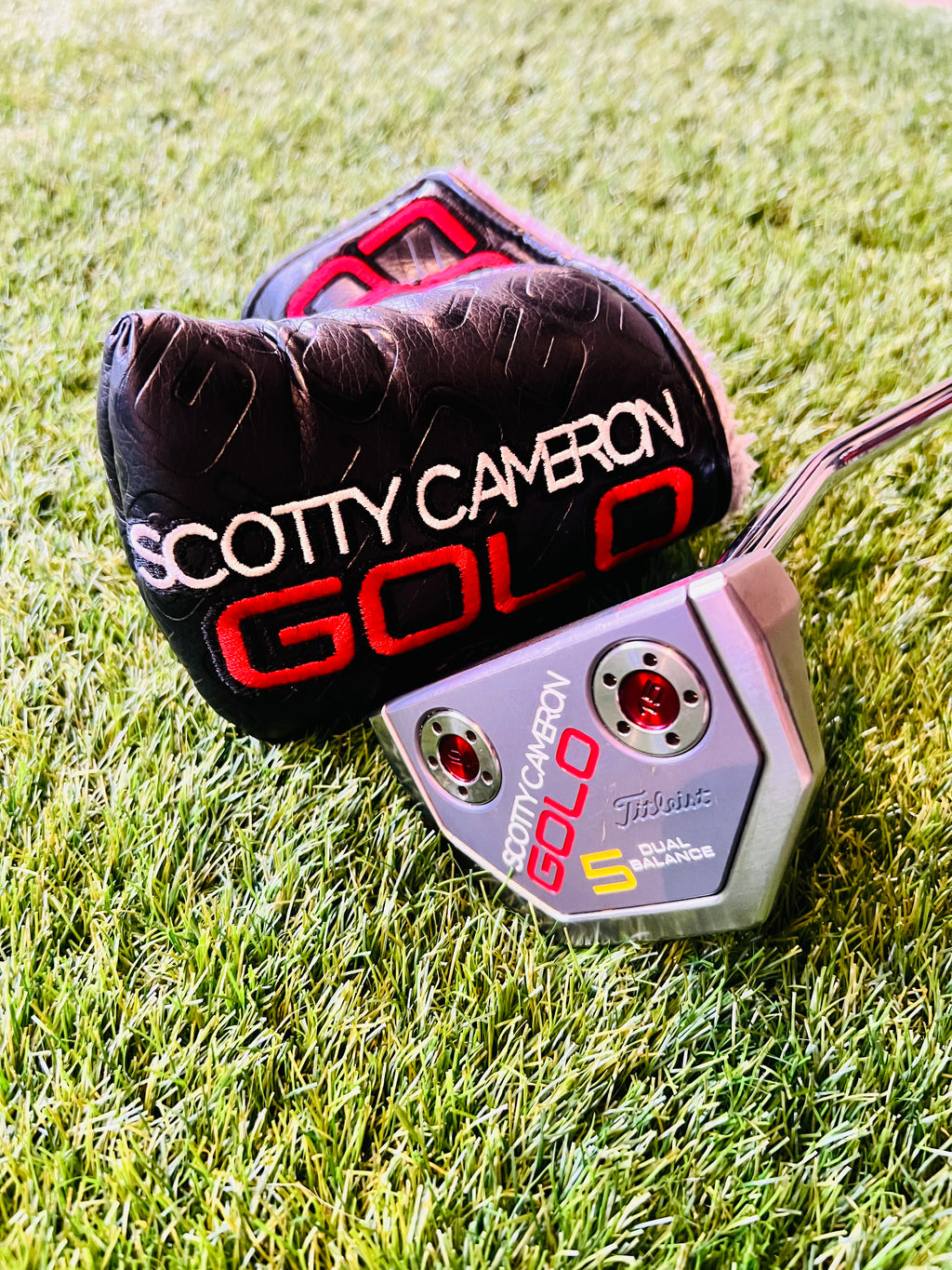 Titleist Scotty Cameron Golo 5 Putter