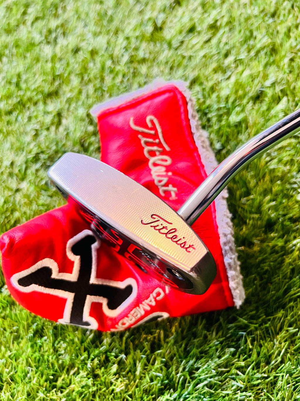 Clubface van de Titleist Scotty Cameron Red X3
