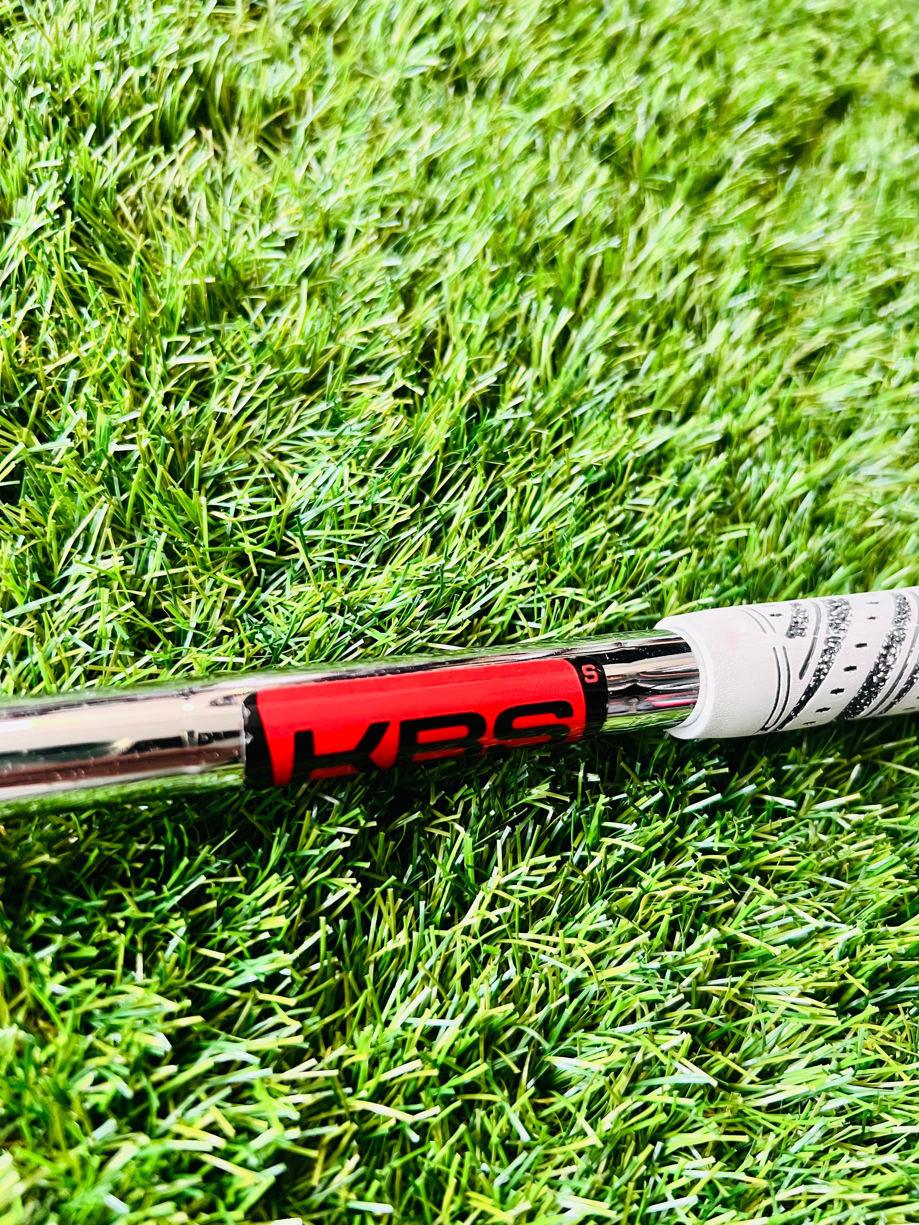 Wilson Staff FG Tour Ijzerset Sticker Shaft